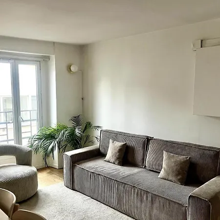 Apartment Sacre-coeur Basilica 25 Min Away Metro 3,5,8,9,11